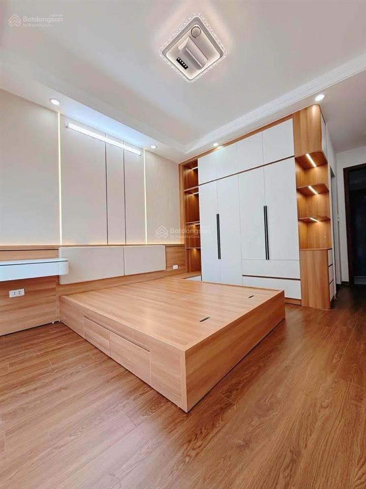 Ô tô đỗ phố trần đại nghĩa 50m2 x5t thang máy nhà mới xây ở ngay sổ cc có tl bao qh