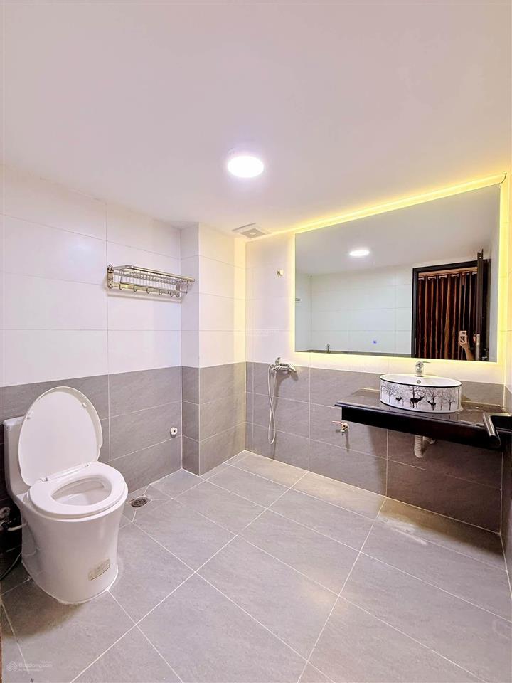 Sát các bệnh viện lớn khu phương mai 64m2 x5t giá 12 tỷ sổ cc 2 thoáng 8pn ở ngay có tl