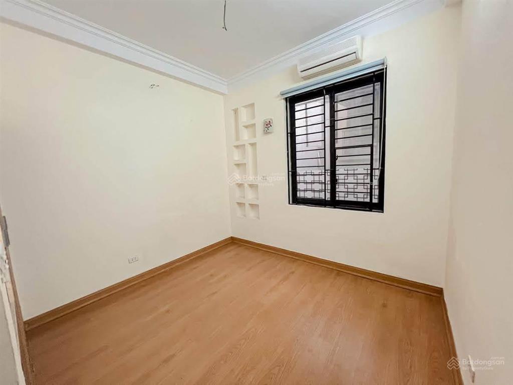 Sát phố tân mai 40m2 x 5t, giá nhỉnh 7 tỷ sổ cc có tl bao qh 2 thoáng dân xây
