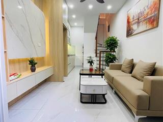 Gần phố trần khát chân 35m2 x5t giá nhỉnh 6 tỷ sổ cc có tl 2 thoáng dân xây ở ngay