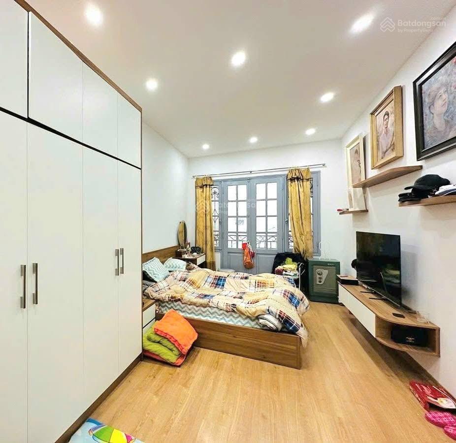 Ô tô đỗ cửa phố phương mai 70m2 x4t 8 pn 2 mặt tiền giá 12 tỷ sổ cc có tl kd