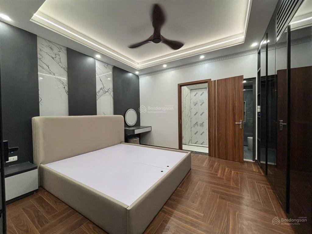Lô góc phố minh khai 45m2 x5t thang máy nhập khẩu nhà đẹp 2 thoáng xây mới ở ngay sổ cc có tl