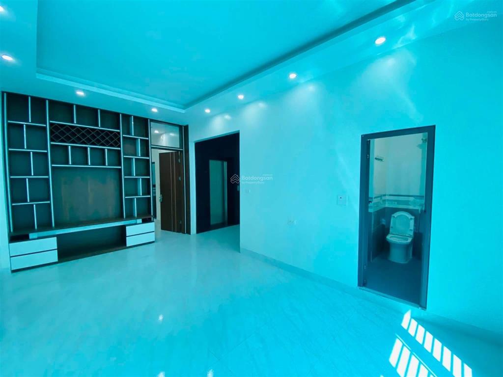 Mặt ngõ kinh doanh phố giáp bát 40m2 x5t giá 8 tỷ sổ cc có tl bao qh