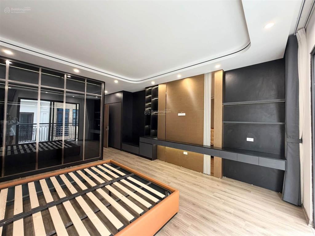 Ô tô đỗ phố minh khai 54m2 x 5t giá nhỉnh 8 tỷ sổ cc có tl bao qh 2 thoáng dân xây