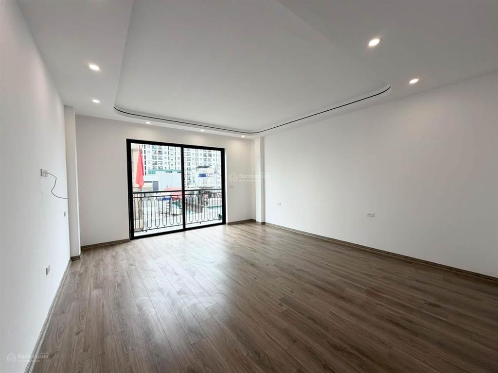 Ô tô đỗ phố minh khai 54m2 x 5t giá nhỉnh 8 tỷ sổ cc có tl bao qh 2 thoáng dân xây