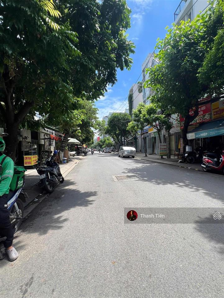 Bán nhà mặt tiền 5x25m, gpxd hầm 7 tầng. đối diện etown cộng hòa. giá chỉ 186tr/m2 còn bớt