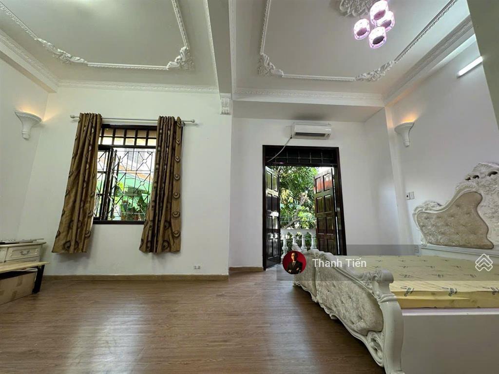 Nhà cao cửa rộng. bán nhà 5 tầng (7x12m) mặt tiền khu sân bay. ngay vincom cộng hòa  chỉ 14,5 tỷ