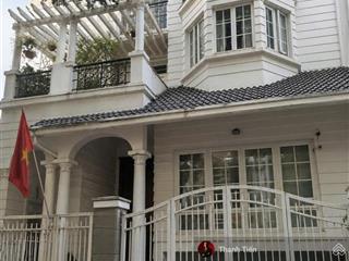 Mặt tiền nguyễn minh hoàng k300 rẻ hơn hẻm. biệt thự tân cổ điển 7x14m. giảm 2 tỷ về 23 tỷ tl