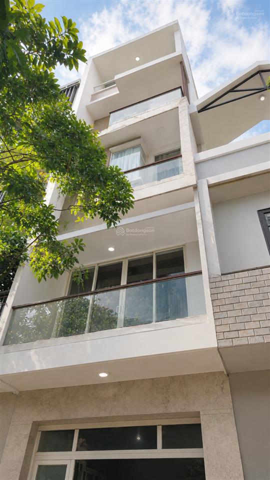 Mặt tiền nội bộ 10m. bán nhanh căn nhà 5 tầng mới đẹp sát mặt tiền nguyễn hồng đào  12,6 tỷ tl