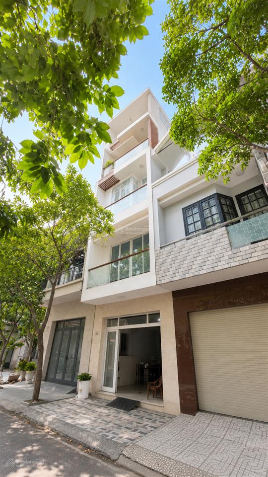 Mặt tiền nội bộ 10m. bán nhanh căn nhà 5 tầng mới đẹp sát mặt tiền nguyễn hồng đào  12,6 tỷ tl