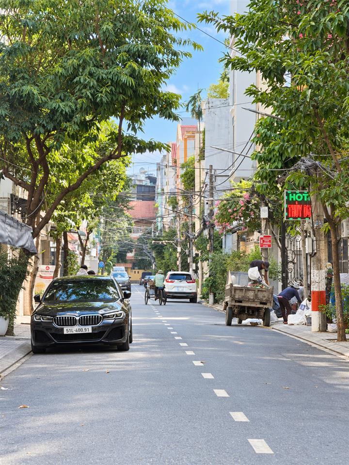 Bán nhà mặt tiền nguyễn minh hoàng  k300  4x20m. 4 tầng  giá rẻ như hẻm  chỉ 14 tỷ