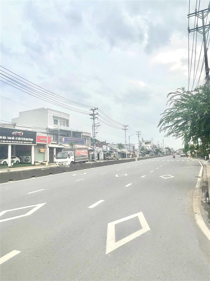 Lô góc mặt tiền kinh doanh đặng thúc vịnh hóc môn  4.5 x 20 vuông vức  shr chỉ hơn 80tr/m2.