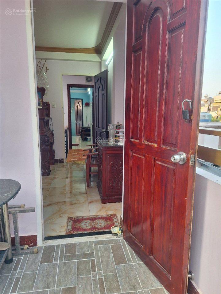 Chính chủ bán nhà 4 tầng hẻm lớn 8m đường tô hiệu  phường hiệp tân  tân phú (giáp quận 11)