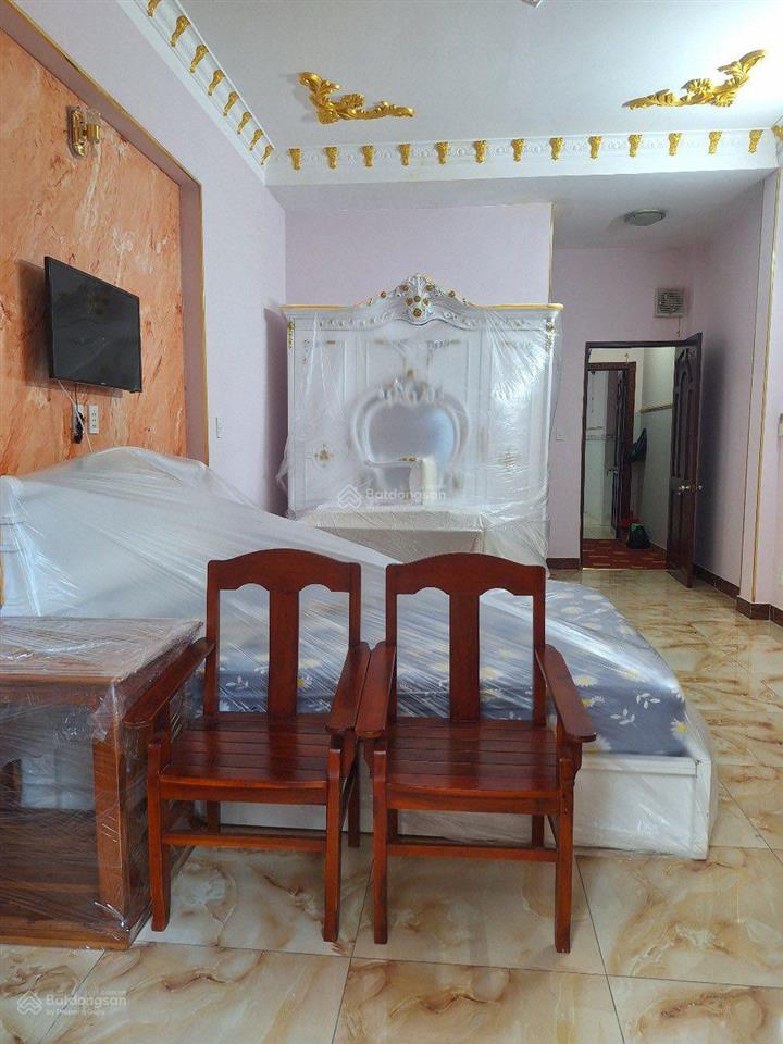 Chính chủ bán nhà 4 tầng hẻm lớn 8m đường tô hiệu  phường hiệp tân  tân phú (giáp quận 11)