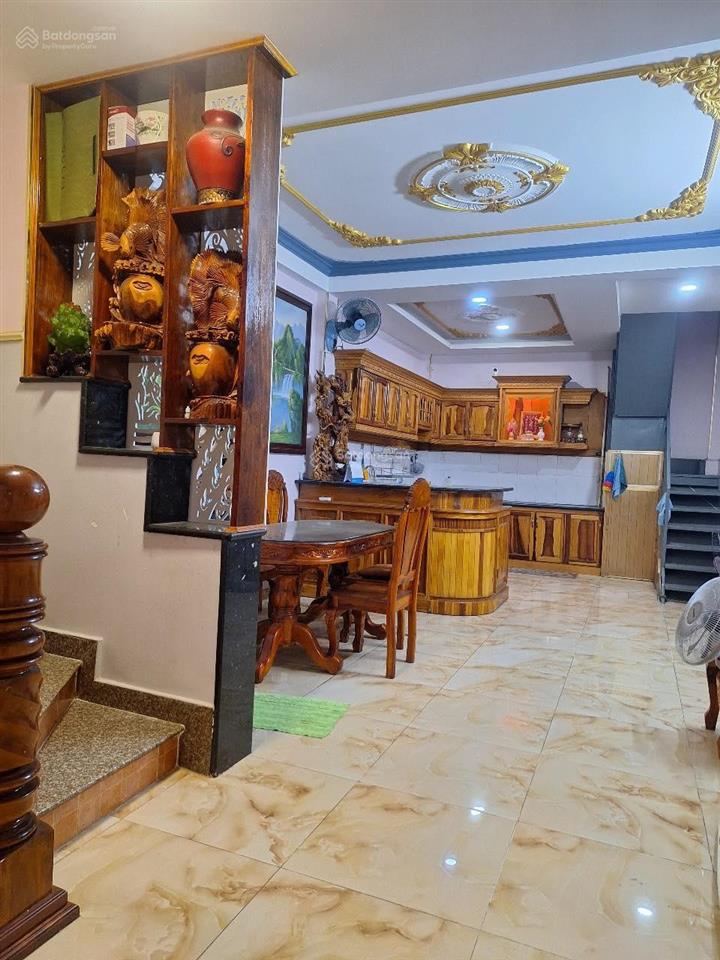 Chính chủ bán nhà 4 tầng hẻm lớn 8m đường tô hiệu  phường hiệp tân  tân phú (giáp quận 11)