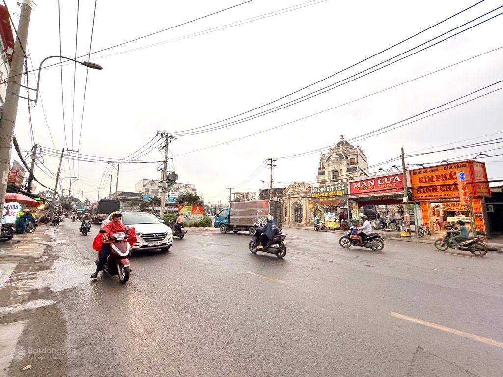 Nhà 5 tầng mặt tiền đường thạnh lộc 54 phường thạnh lộc, q12, dt 50m2 (5mx10m), đường 8m giá 6tỷ