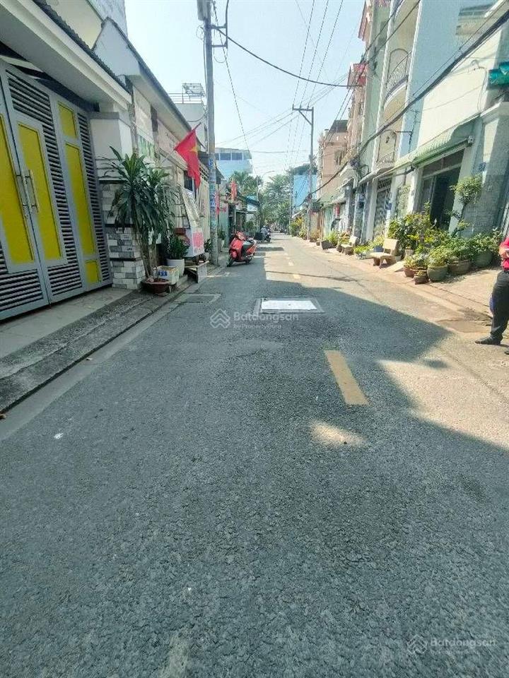 Nhà 3 tầng mặt tiền đường trung mỹ tây 3, phường trung mỹ tây, q12, dt 203,4m2 (8,2mx25m), đường 8m