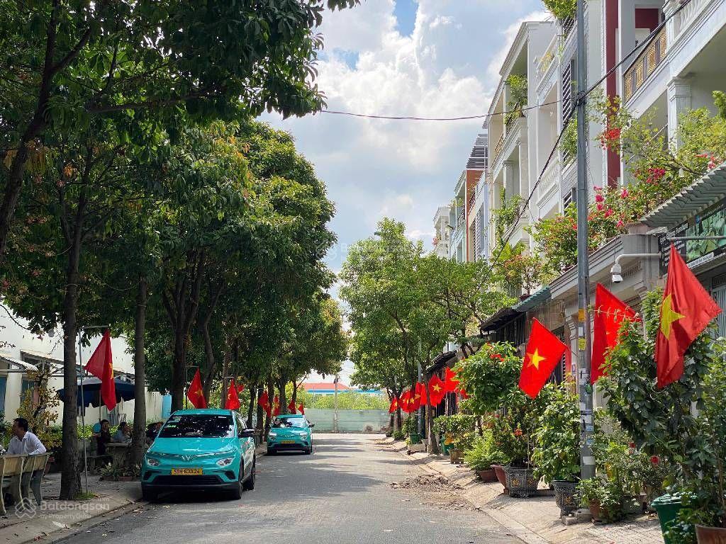 Nhà 4 tầng mặt tiền đường hoa mai (khu dc hiệp thành city), phường ht q12, dt 90m2 (5x18) đường 10m