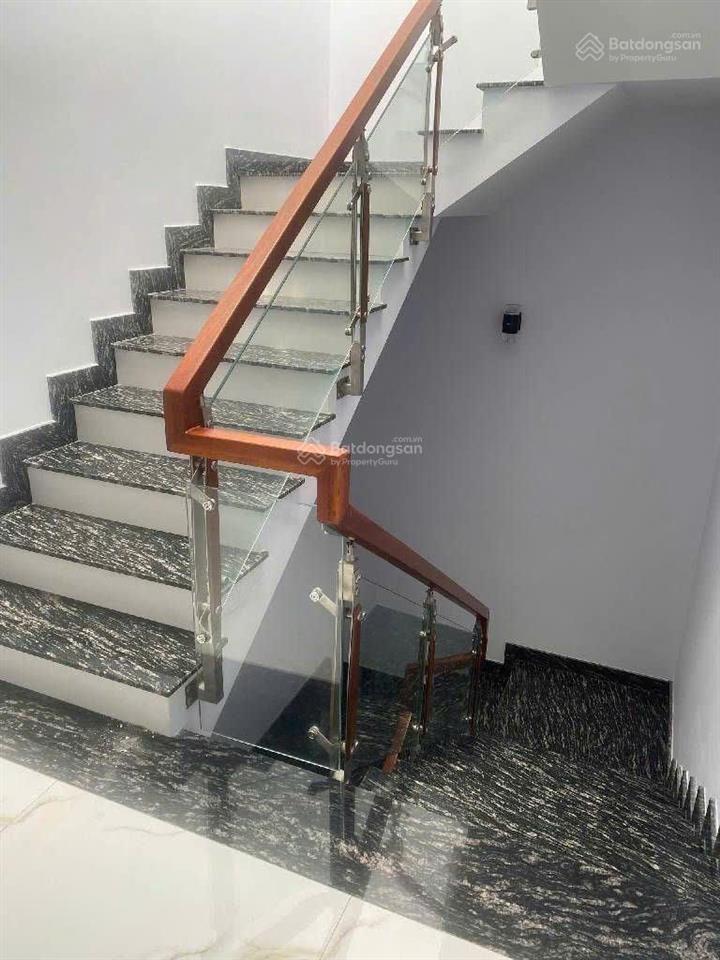 Nhà 4 tầng mặt tiền đường n1 (khu dc hiệp thành city), phường hiệp thành, q12, dt 87m2 (5mx18m)