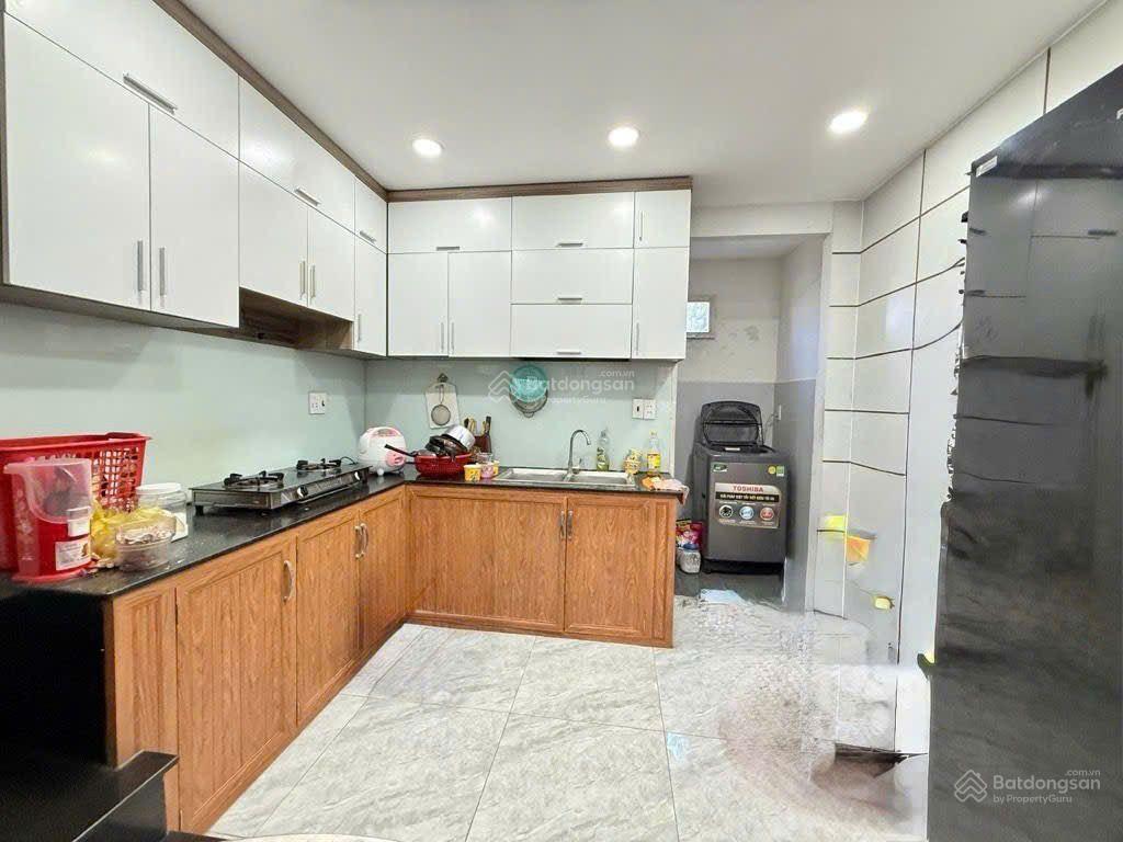 Nhà 2 tầng đường thới an 16, phường thới an, q12, dt 61m2 (3,4mx18m) giá 3,76tỷ.