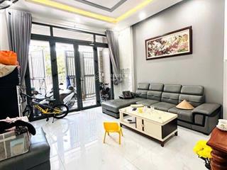 Nhà 4 tầng đường thạnh lộc 19, phường thạnh lộc, q12, dt 67m2(4,4mx15m)hẻm ôtô giá 6,9tỷ.