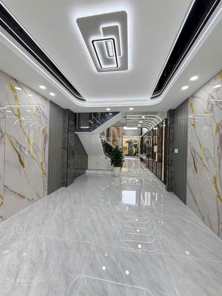 Nhà 5 tầng full nội thất đường thạnh lộc 37,phường thạnh lộc, q12 dt 80m2,hẻm ôtô giá 7,8tỷ