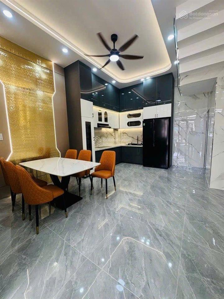 Nhà 5 tầng full nội thất đường thạnh lộc 37,phường thạnh lộc, q12 dt 93,3m2 (5,2mx19m) hẻm ôtô