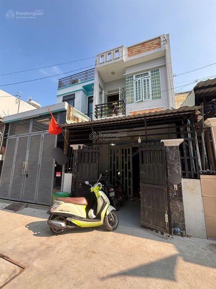 Nhà 2 tầng đường thạnh lộc 37, phường thạnh lộc, q12, dt 82,6m2.hẻm ôtô giá 6,5tỷ