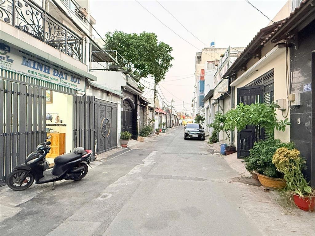 Đất thổ cư đường trần thị năm, phường tân chánh hiệp, q12. dt 122,2m2 (5mx25m), hẻm 6m giá 7,6tỷ