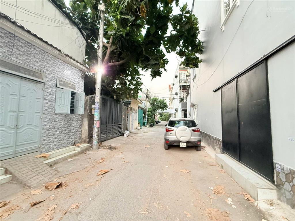 Đất thổ cư đường trần thị năm, phường tân chánh hiệp, q12. dt 122,2m2 (5mx25m), hẻm 6m giá 7,6tỷ