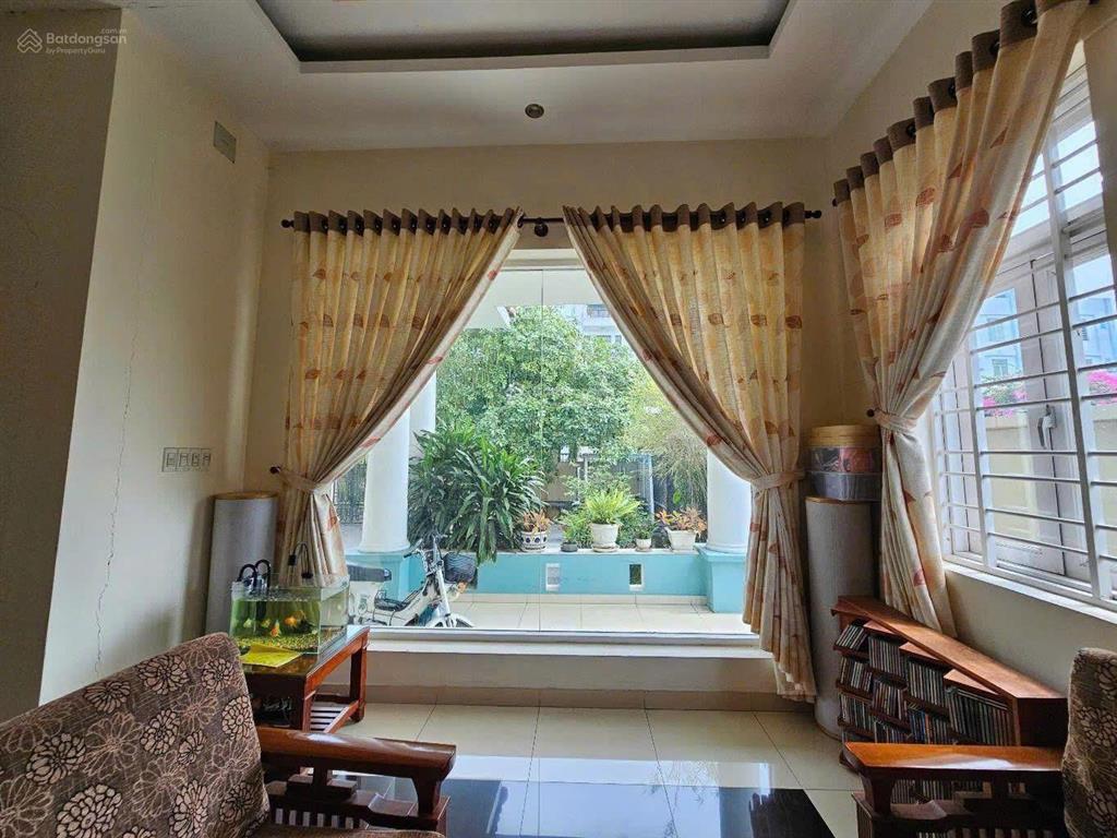 Biệt thự 2 tầng mặt tiền đường thạnh lộc 49, phường thạnh lộc, q12, dt 571m2 (13,85mx41m)