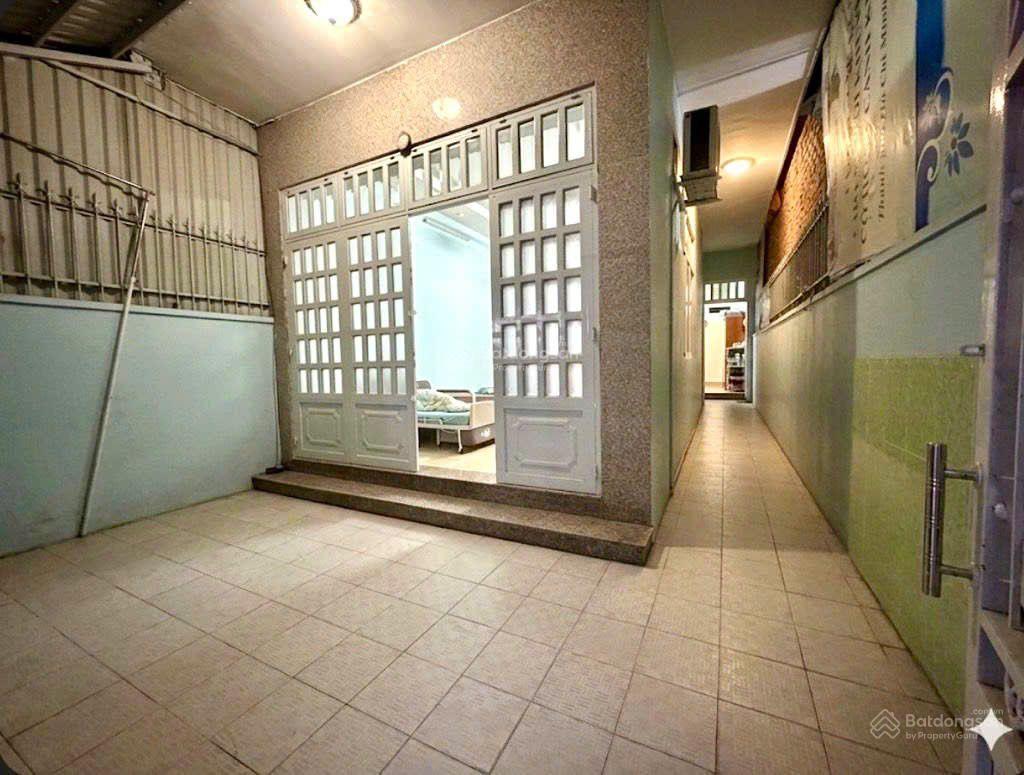 Nhà 2 tầng mặt tiền đường đông hưng thuận 11, phường đông hưng thuận, q12, dt 100m2 (5mx20m)