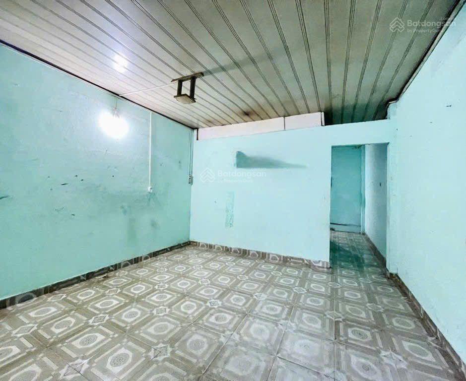 Nhà cấp 4 khu phân lô (khu 10 ha) đường c4 phường tân thới nhất, q12, dt 125m2 (5mx25m) giá 11 tỷ
