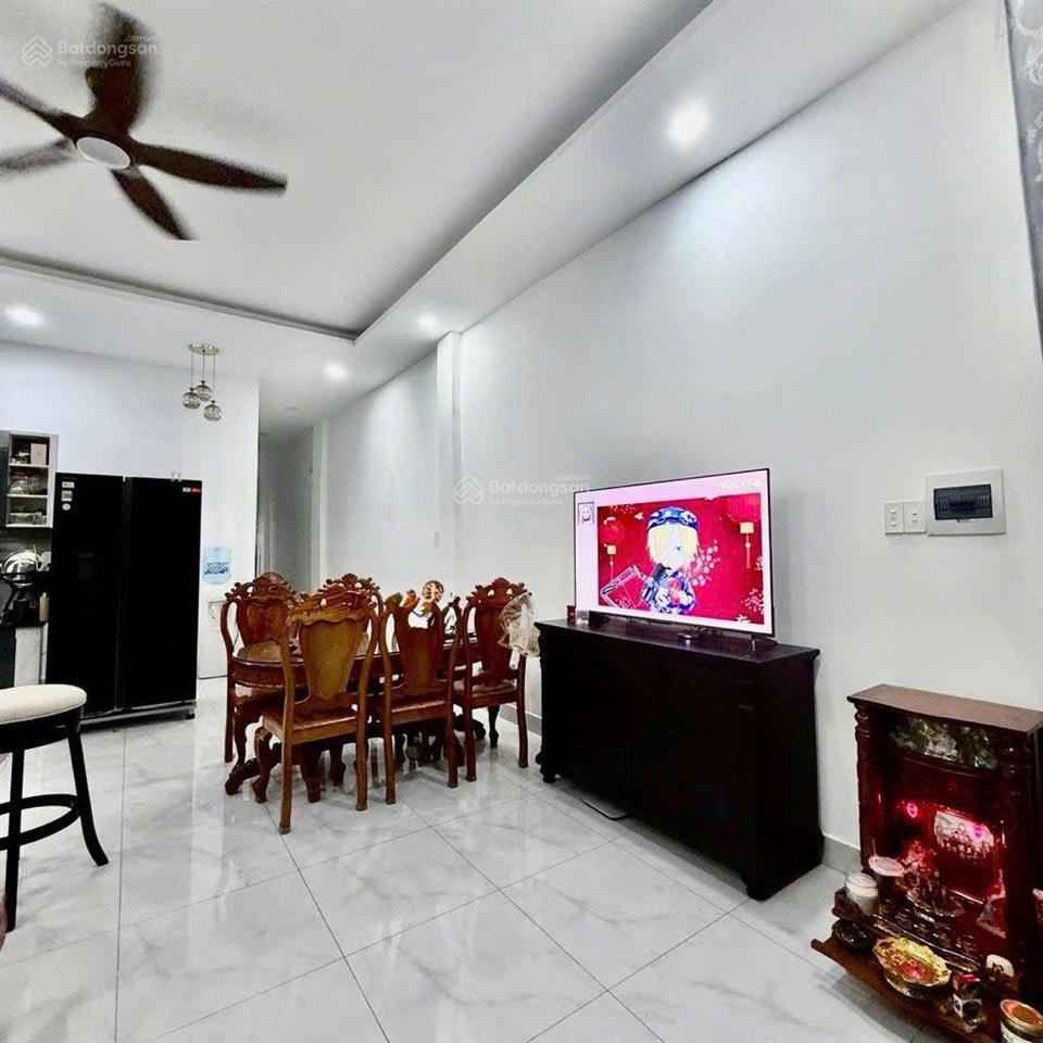 Nhà 2 tầng đường đông hưng thuận 41, phường đông hưng thuận, q12, dt 131.6m2 (5,4mx22m), hẻm ôtô