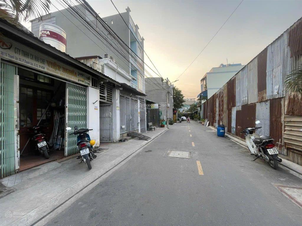 Đất thổ cư  nở hậu đường thạnh lộc 03 phường thạnh lộc q12, dt 220m2, hẻm 6m giá 6,5tỷ