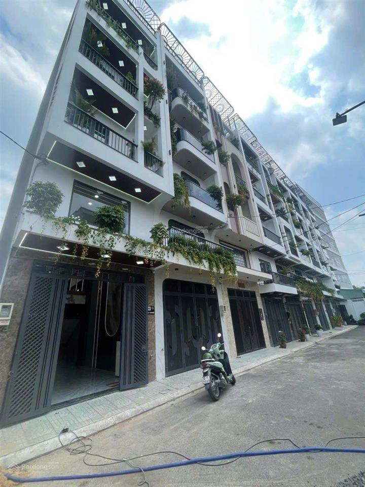 Nhà 5 tầng thang máy  full nội thất đường thạnh lộc 37 phường thạnh lộc q12, 81m, hẻm xe tải