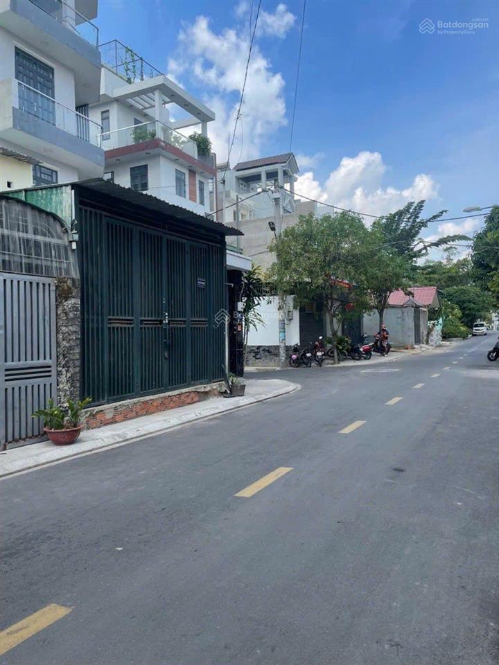 Nhà 4 tầng mặt tiền đường thạnh lộc 16 phường thạnh lộc q12, dt 72m (4,25*17) đường 10m
