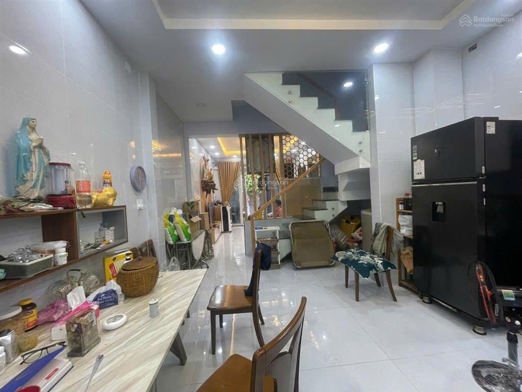 Nhà 3 tầng full nội thất đường vườn lài phường an phú đông q12, dt 64m(4,5*15) hẻm 5m giá 7,5tỷ
