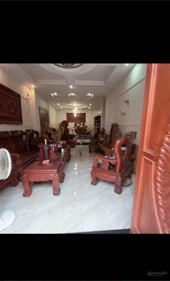 Biệt thự 4 tầng đường nguyễn thị sáu (thạnh lộc 30 cũ) phường thạnh lộc, q12, dt 137m(8mx17m)