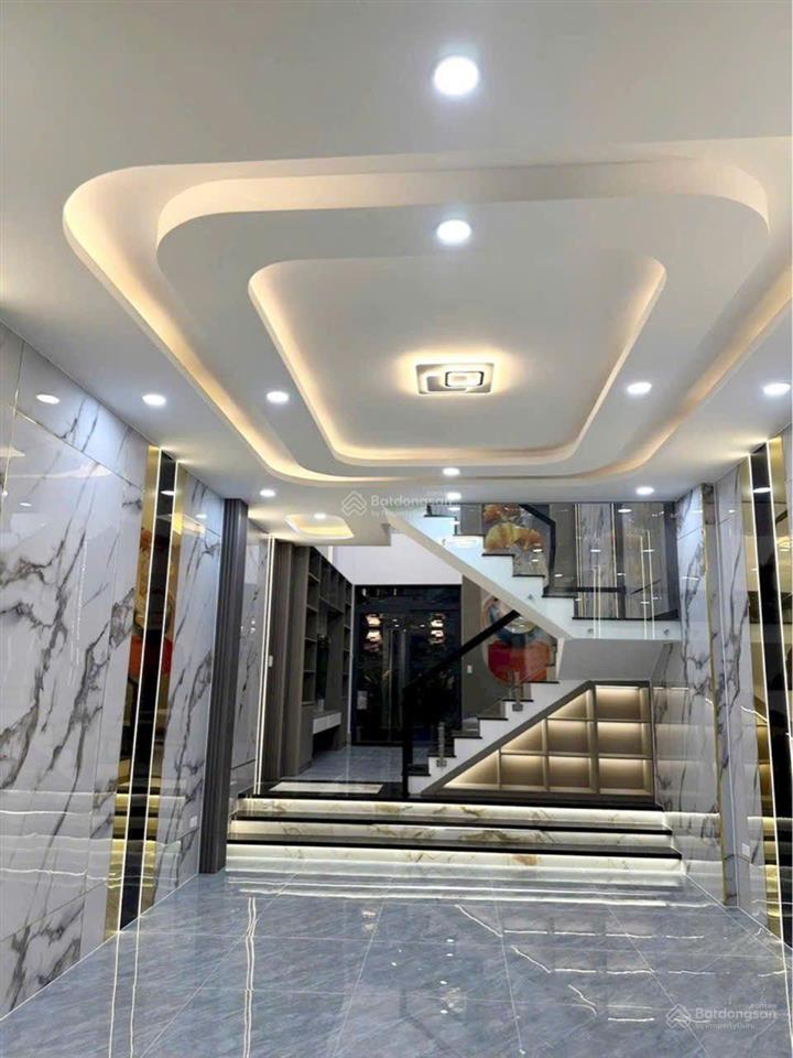 Nhà 5 tầng full nội thất đường thạnh lộc 31 phường thạnh lộc q12, dt 63m (4,5*14) hẻm 8m