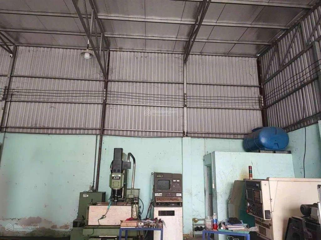 Nhà xưởng đường thạnh lộc 47 phường thạnh lộc q12, dt 160m(7*23) hẻm 8m giá 6,9tỷ