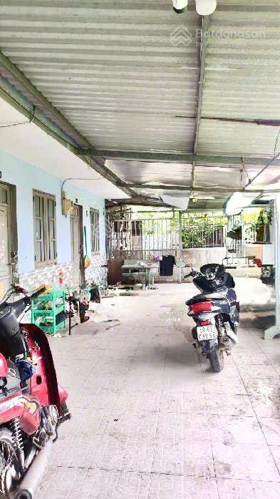 Dãy trọ đường quốc lộ 1a, phường thạnh xuân, q12, dt 662m2 hẻm 5m dòng tiền 50tr/th, giá 21tỷ