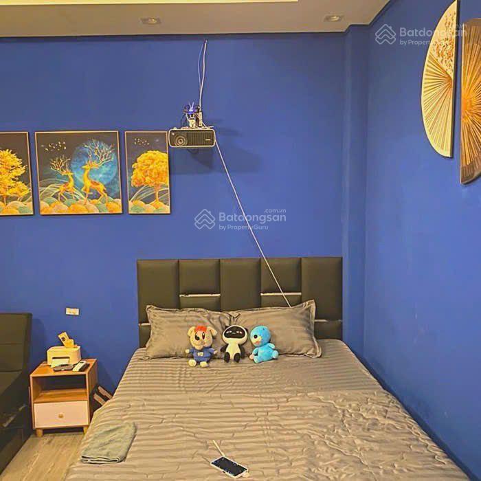 Khách sạn 5 tầng full nội thất 2 mặt tiền đường hà huy giáp phường thạnh lộc q12, dt 90m2