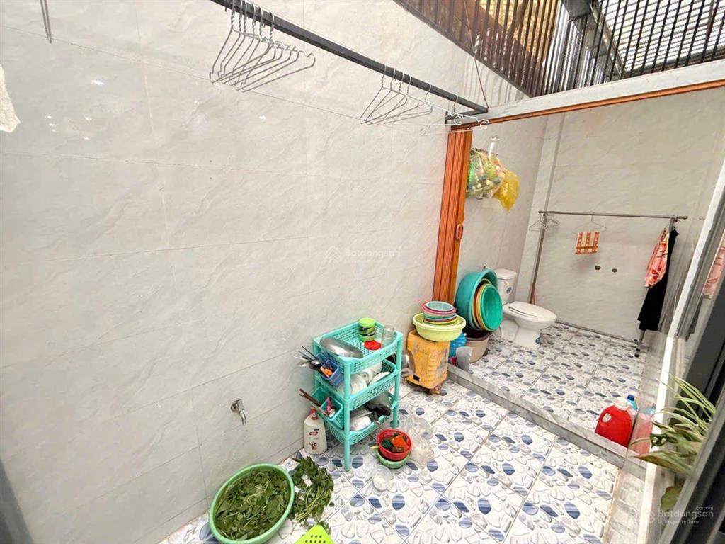 Nhà 4 tầng đường f2, kdc tân tiến, phường tân thới hiệp, q12, dt 100m2 (5mx20m). dòng tiền 25tr/th