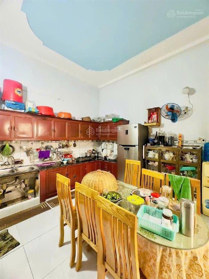 Nhà 2 tầng mặt tiền hẻm đường hiệp thành 10, phường hiệp thành, q12, dt 270m2 (7,1mx35m)