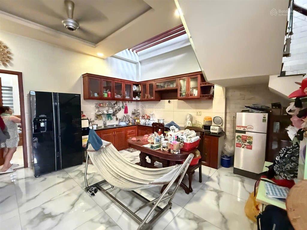 Biệt thự 3 tầng mặt tiền đường nguyễn thị nhuần phường an phú đông q12, dt 222m (7,4/7,6 x30)
