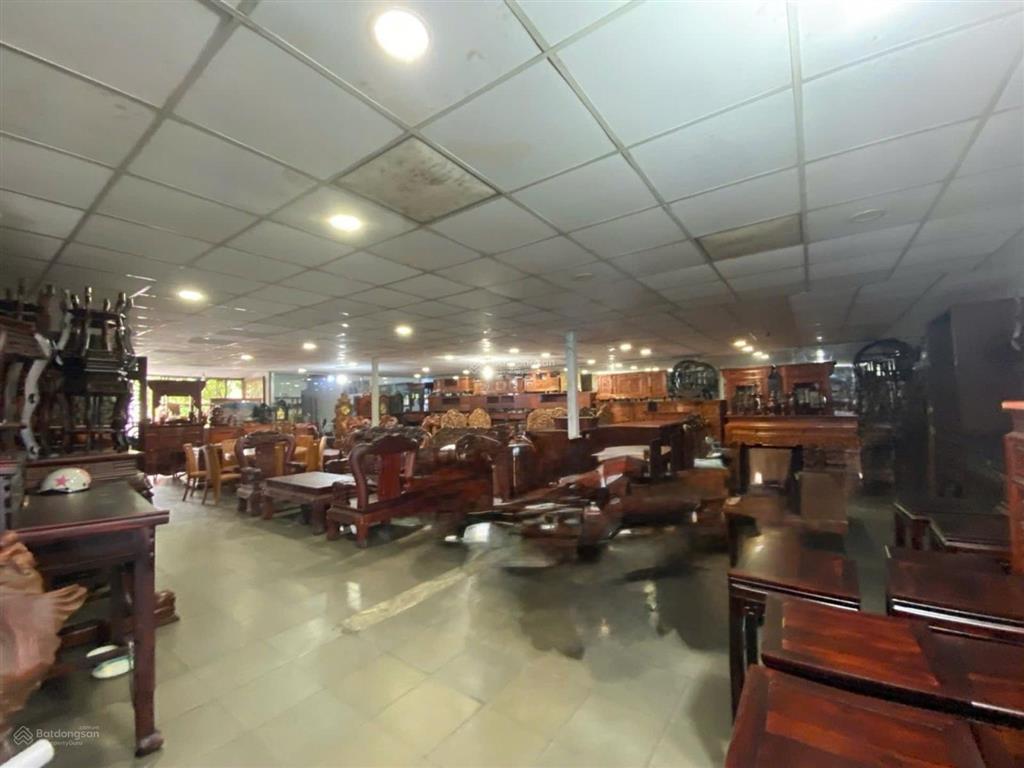 Ngộp bank nhà xưởng mặt tiền đường hà huy giáp, phường thạnh lộc, q12, dt 360m2 (12mx30m) giá 19 tỷ