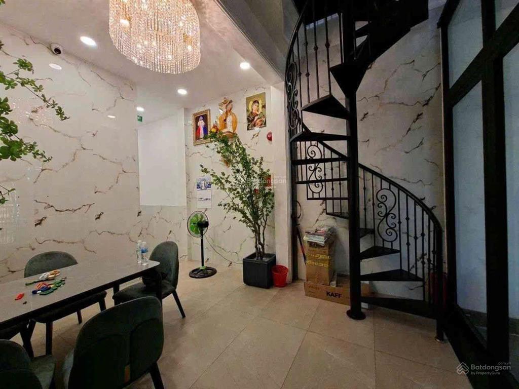 Nhà 2 tầng mặt tiền đường tô ngọc vân phường thạnh xuân q12, dt 98m2 (4,2*23m) đường 12m giá 9,4tỷ