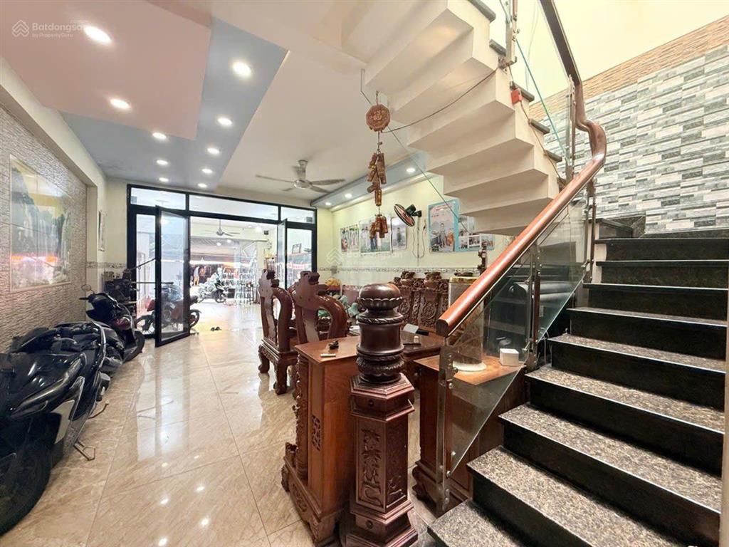Nhà 2 tầng mặt tiền đường nguyễn thị đặng, phường hiệp thành, q12, dt 150m2 (5mx30m) đường 12m