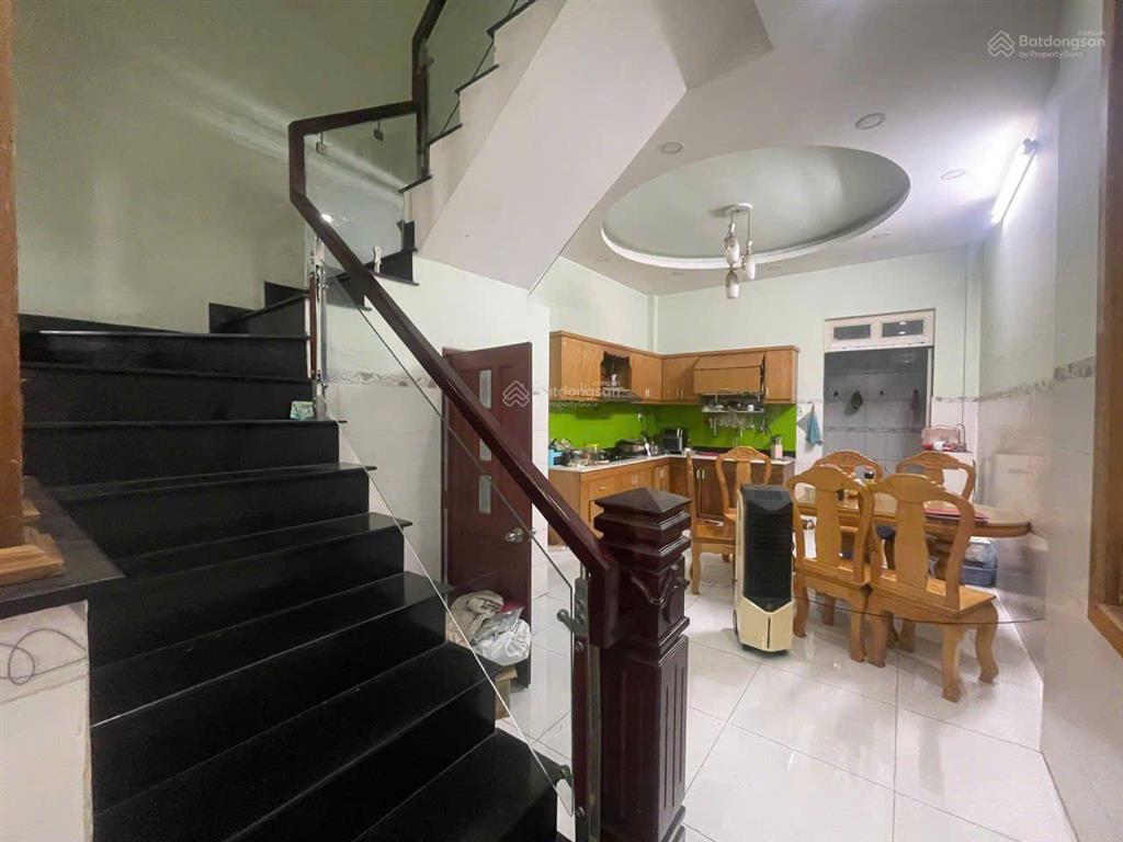 Nhà 3 tầng mặt tiền đường thạnh lộc 50 phường thạnh lộc q12, dt 86m giá 6,2tỷ